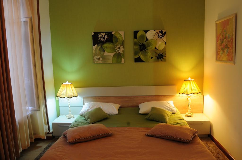 Azoyan Guest House Erivan Exterior foto