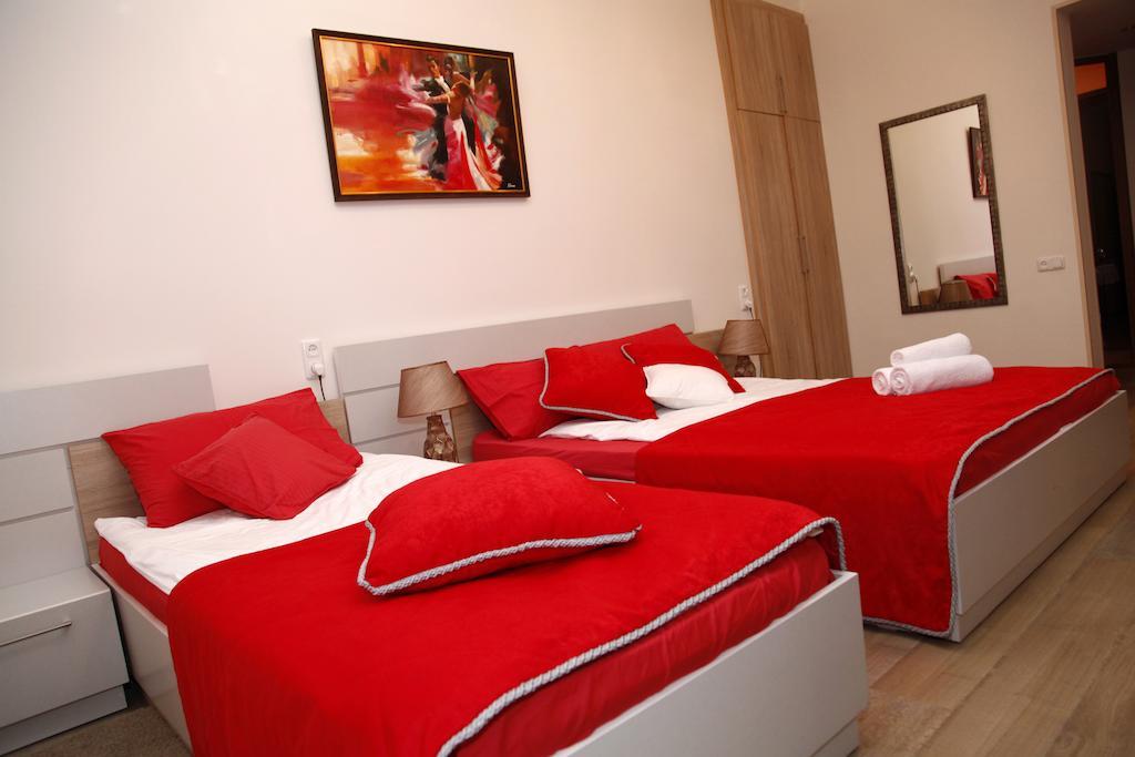 Azoyan Guest House Erivan Zimmer foto