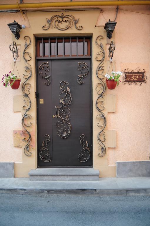 Azoyan Guest House Erivan Exterior foto